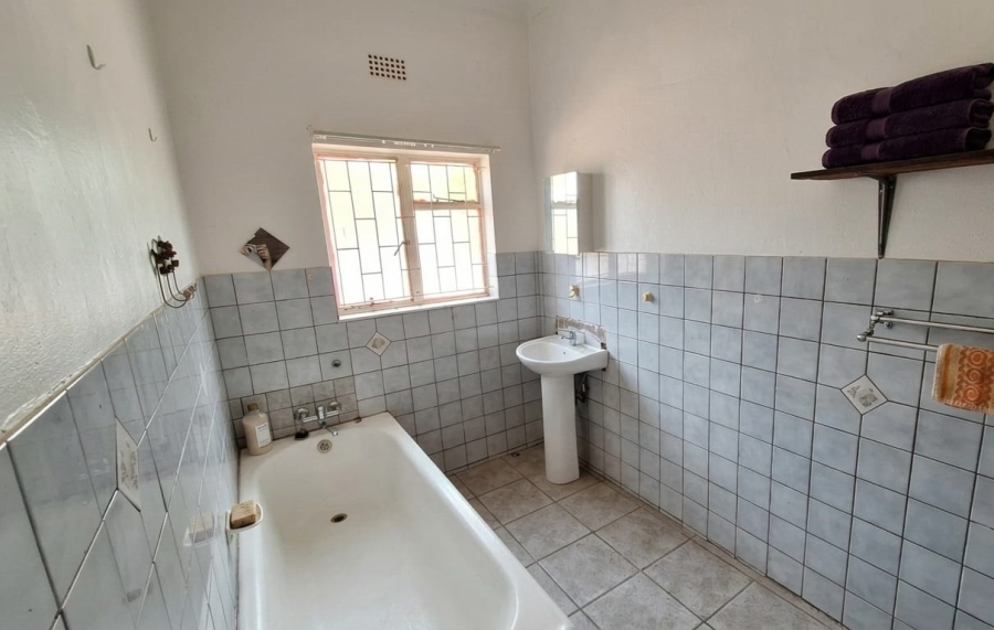 3 Bedroom Property for Sale in Petrusburg Free State